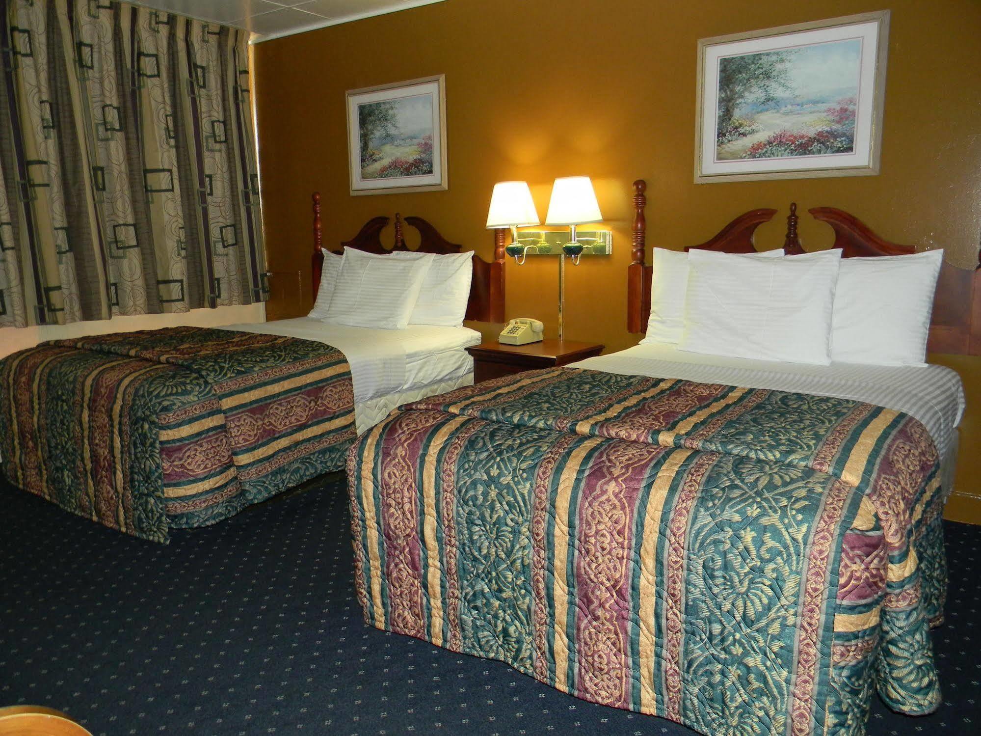 Fairfax Motel Roanoke Rapids Extérieur photo